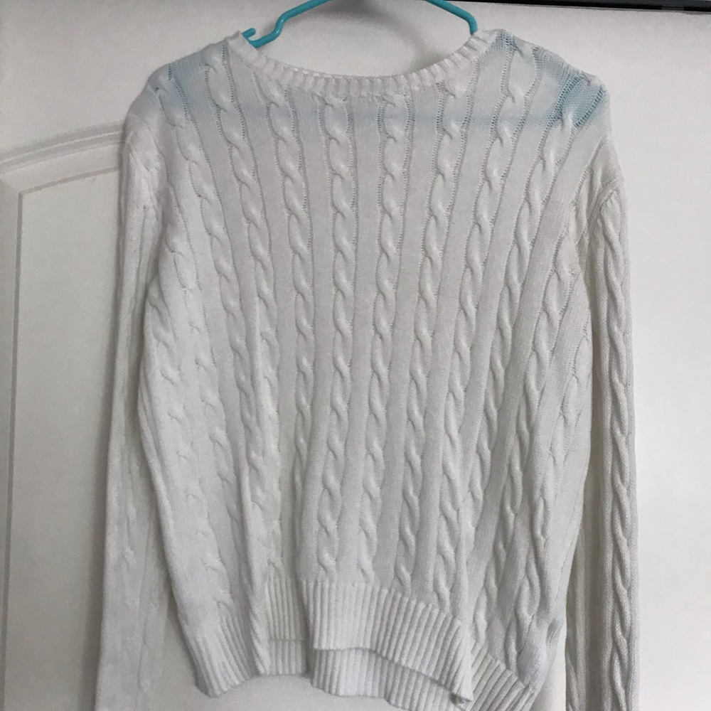 Brandy Melville Olsen sweater